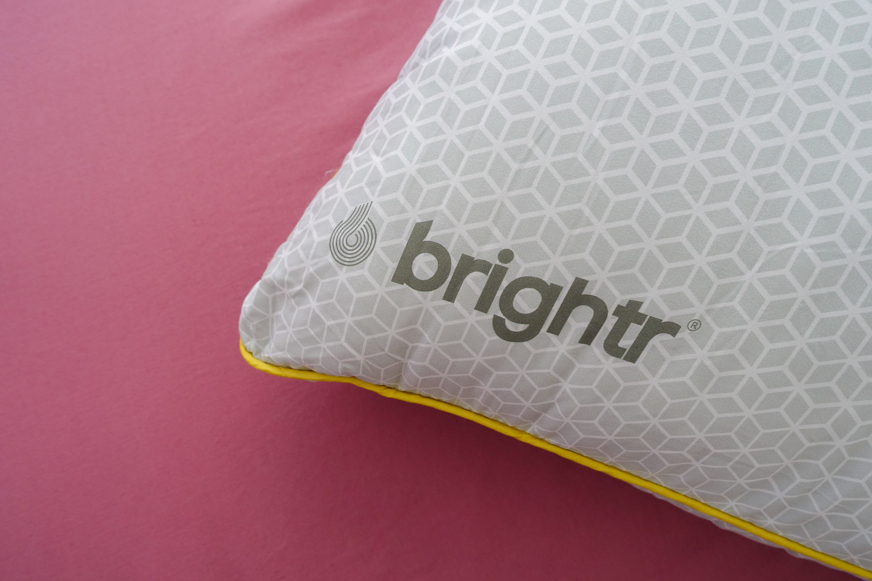 brigthr stella sleep hybrid adhustable pillow